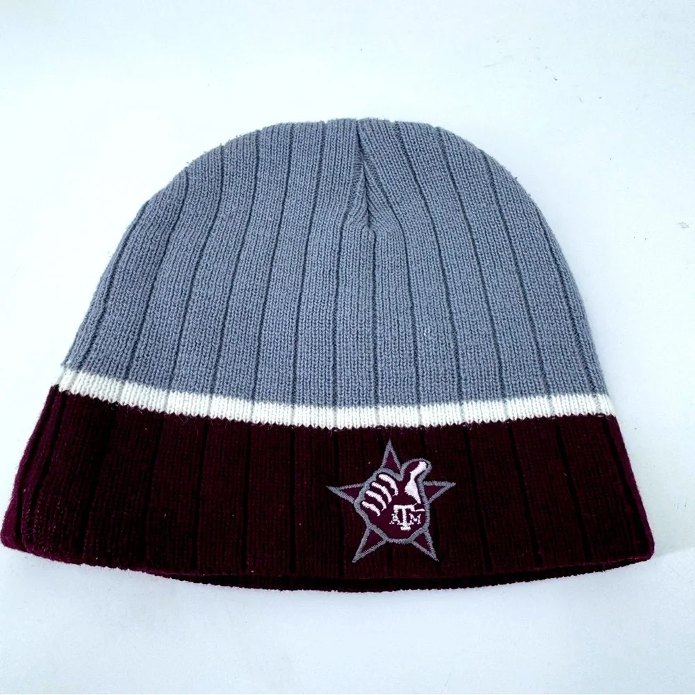 Texas A&M Aggies‎ Gray and Maroon Knit Beanie